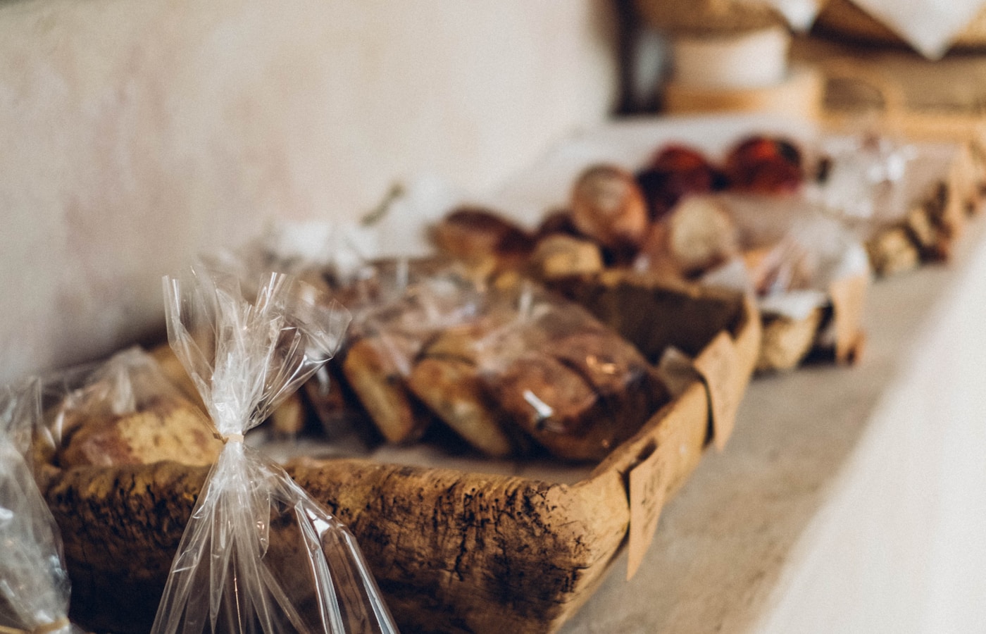 Frische Backwaren in der Auslage